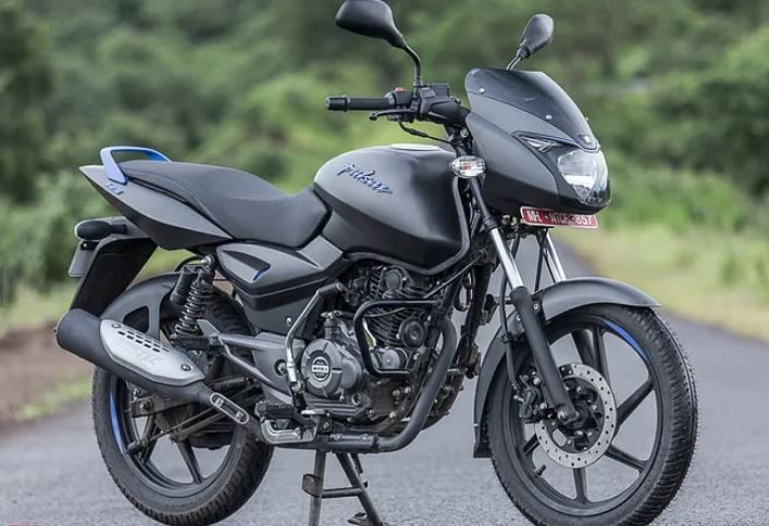 Rent a bike in udaipur